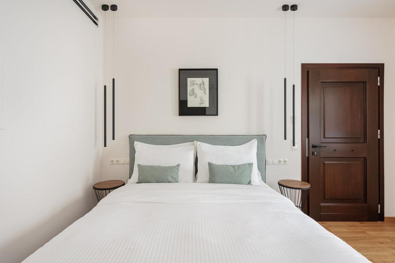 יואנינה Petrou Suites מראה חיצוני תמונה
