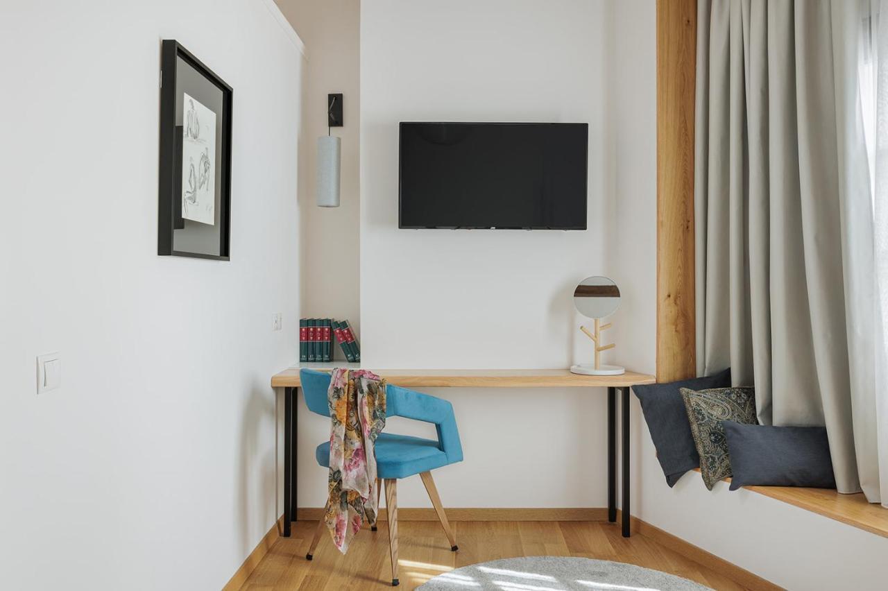 יואנינה Petrou Suites מראה חיצוני תמונה