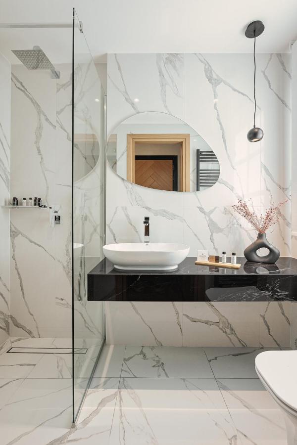 יואנינה Petrou Suites מראה חיצוני תמונה