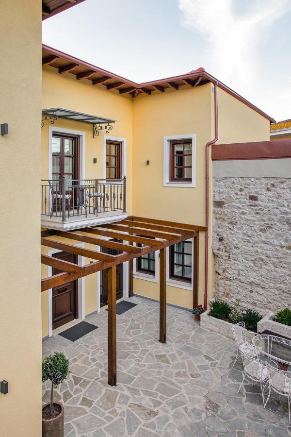 יואנינה Petrou Suites מראה חיצוני תמונה